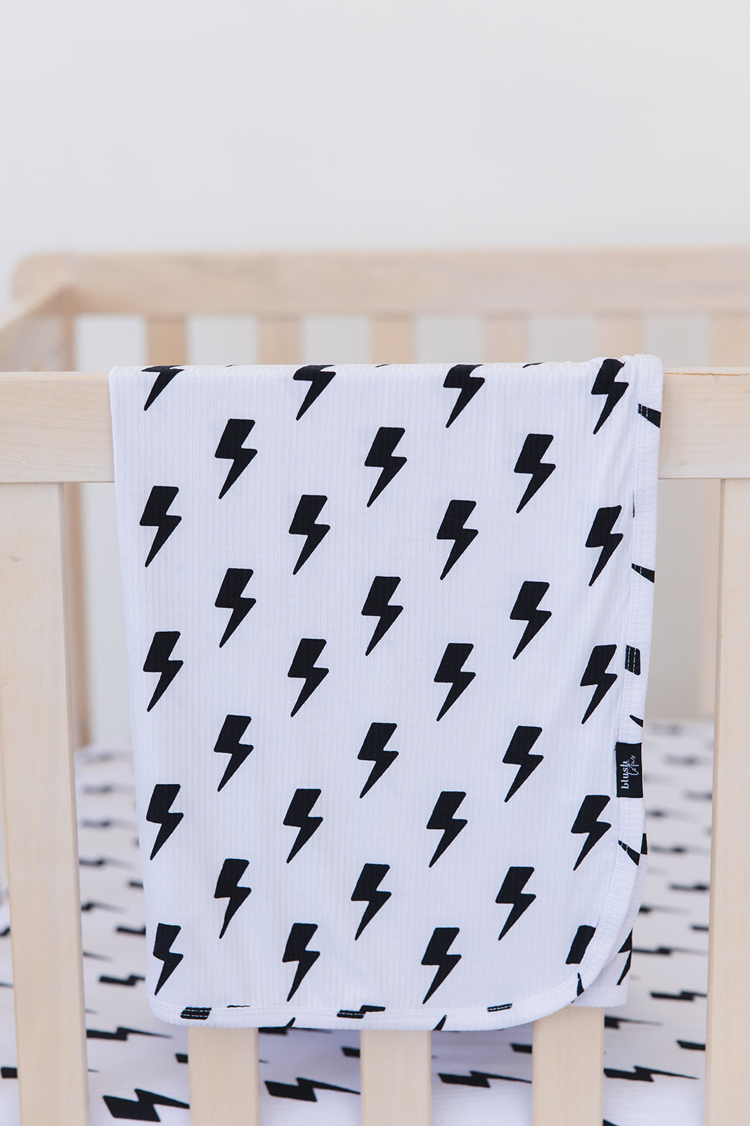 Bowie (ribbed) - Lightweight Blanket