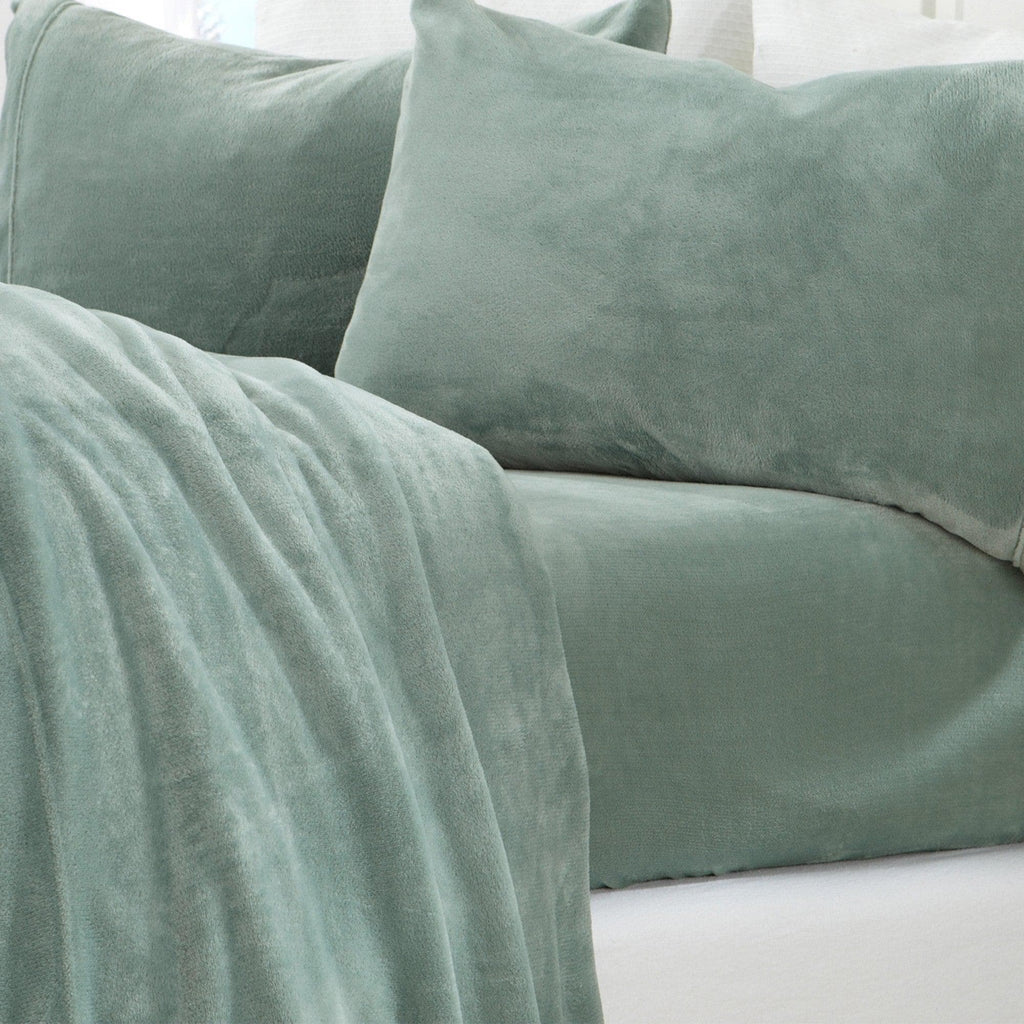 Solid Plush Sheet - Velvet Luxe Collection